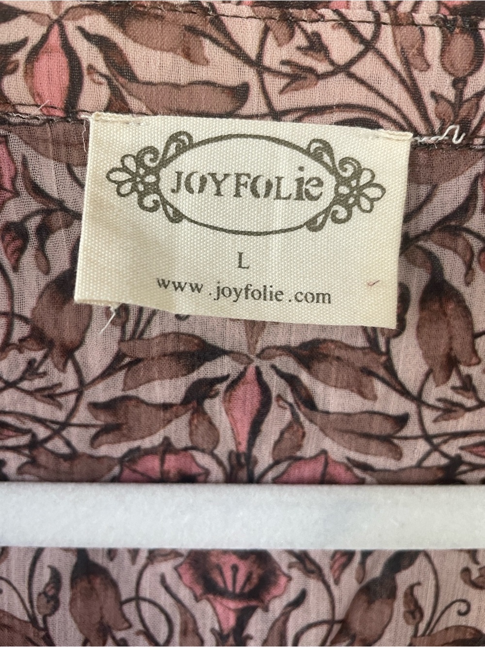 Joyfolie Agnes Blouse in Vine Floral - Picture 11 of 13